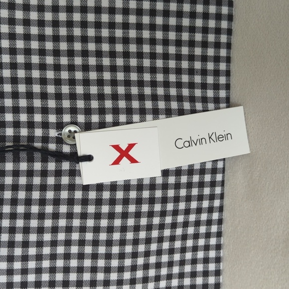Calvin Klein | Extreme Slim Stretch Butting Down Men's Dress Shirt - Picture 5 of 8
